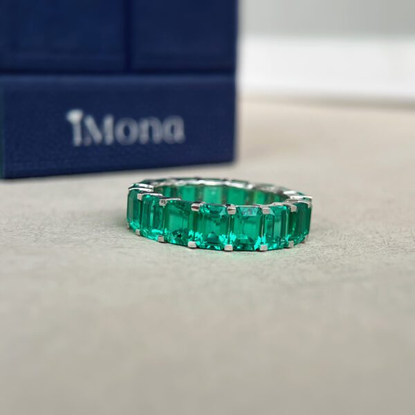 18K Gold Lab Grown  Emerald Row Ring - Image 6