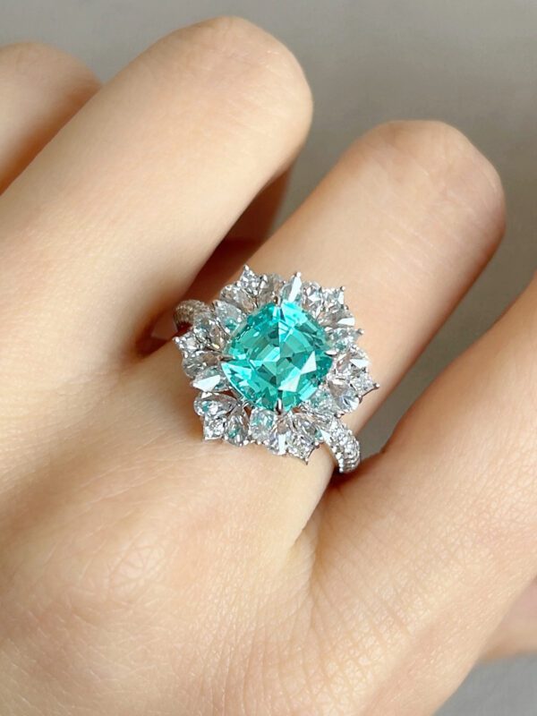 18K Artificial  Cushion-Cut Paraiba Ring - Image 3