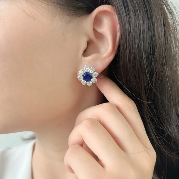 18K White Gold Lab Grown  Sapphire Sunflower Earrings - Image 4