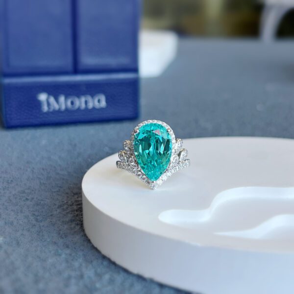 18K White Gold Teardrop-shaped Artificial Paladium Ring