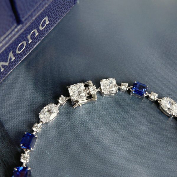 18K Gold White Gold And Sapphire Bracelet - Image 6
