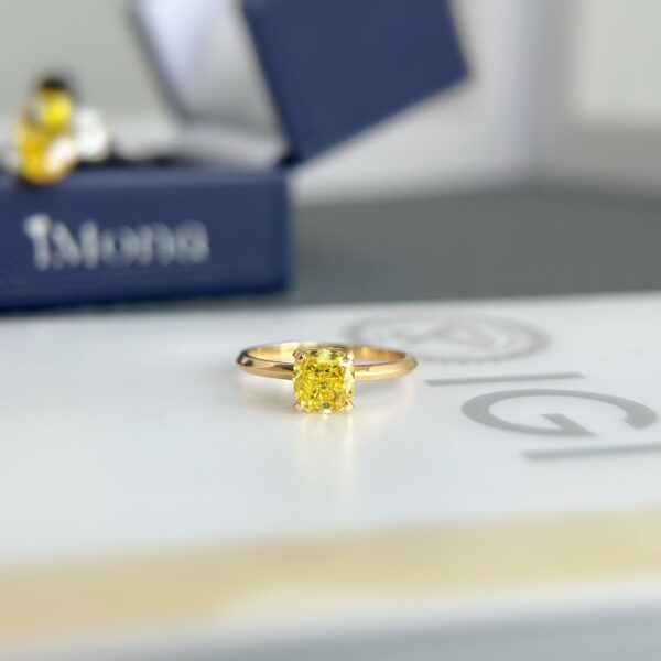 Simple And Exquisite 18K Gold Cushion-cut Lab Grown Yellow Diamond Ring - Image 7