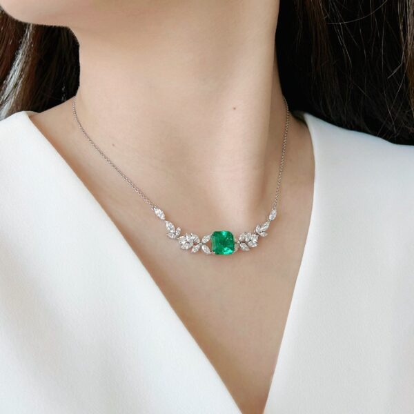 Free Wings, 18K Gold  Octagon Cut Lab-Grown Emerald Necklace - Image 3