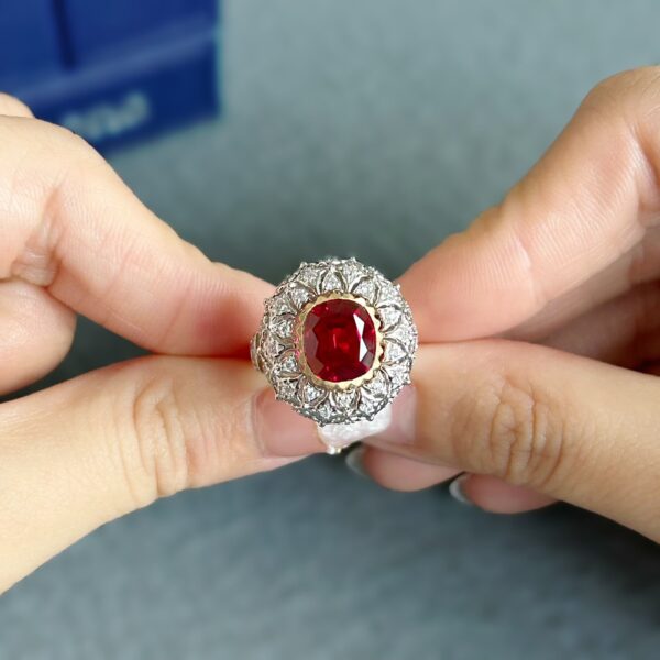 18K Gold Lab Grown Ruby ​​Flower Ring