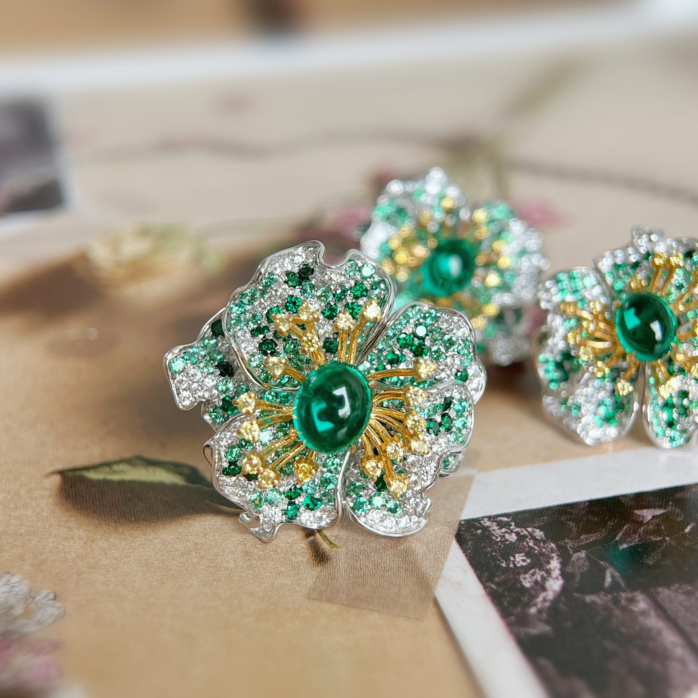 Seasons Change, Flowers Bloom Eternally —— Emerald Ring and Earring Set 💎