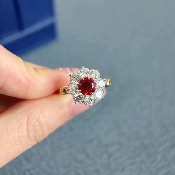 Blooming Brilliance, 18K Lab-grown Ruby Sunflower Ring - Image 3